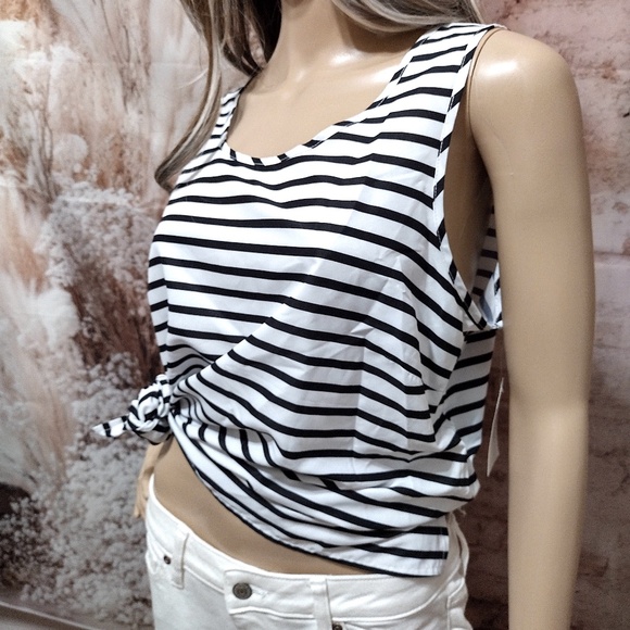 Time and Tru Women's Large (12-14) White & Black Striped Tank Top - Picture 2 of 9